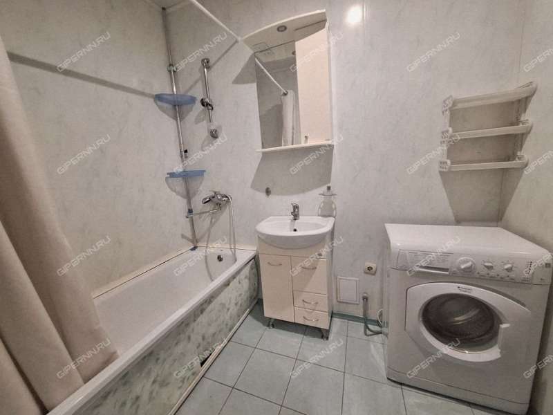 двухкомнатная квартира на Керченской улице дом 20В