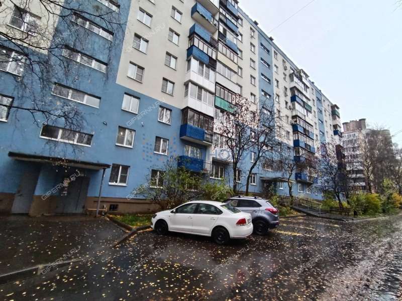 трёхкомнатная квартира на улице Маршала Жукова дом 4