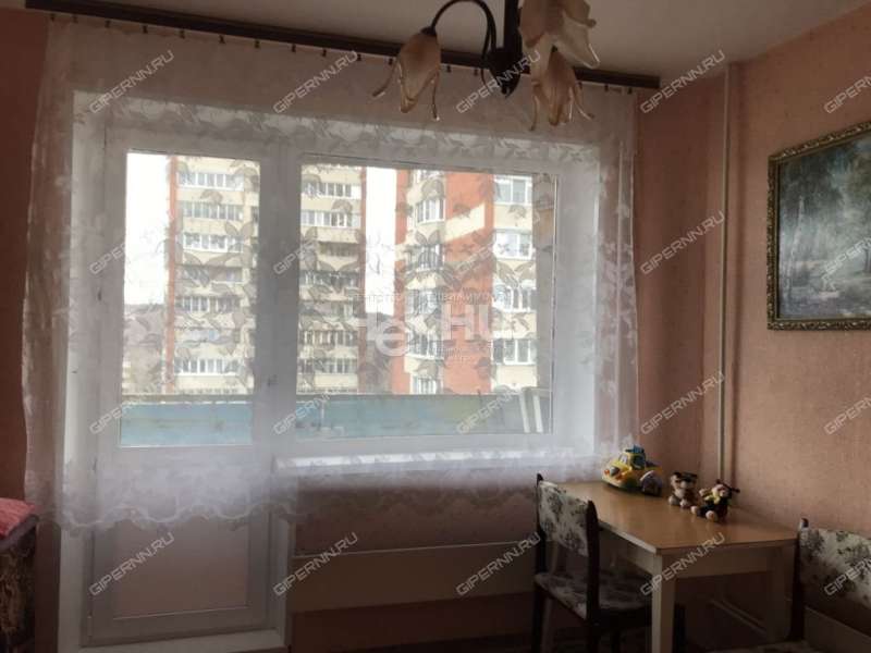 четырёхкомнатная квартира на улице Героя Советского Союза Прыгунова дом 27