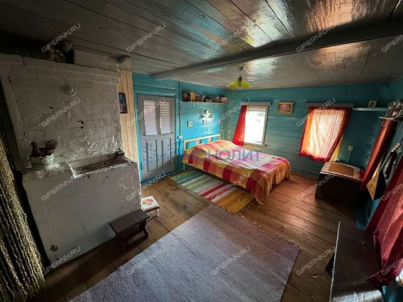 дом на улице Приозёрная село Нестиары