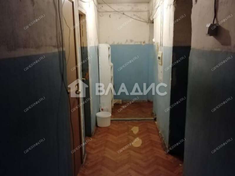 комната в доме 102 на проспекте Гагарина