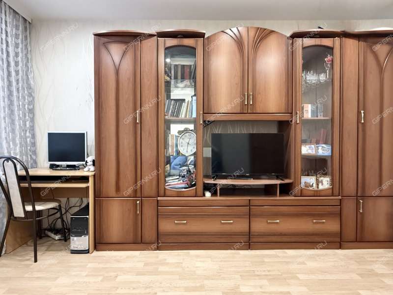 однокомнатная квартира на улице Бурденко дом 14а