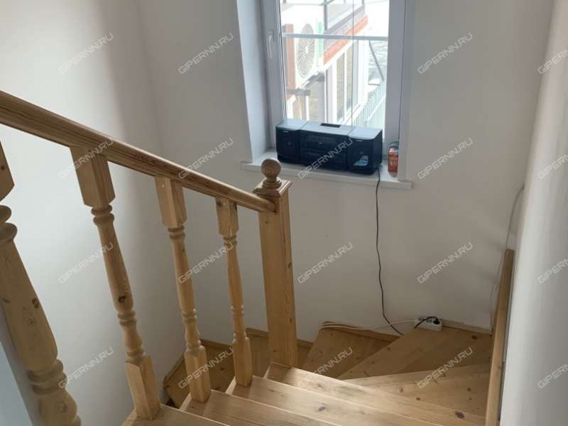 трёхкомнатная квартира на улице Славянская дом 35 посёлок Ждановский