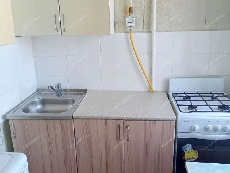 двухкомнатная квартира на Индустриальной улице дом 2 город Урень