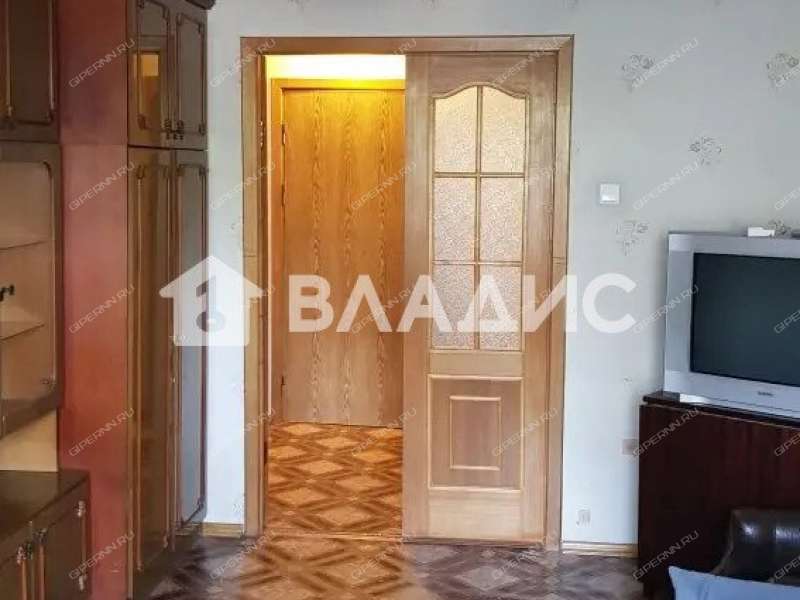 однокомнатная квартира на Волжской набережной дом 10