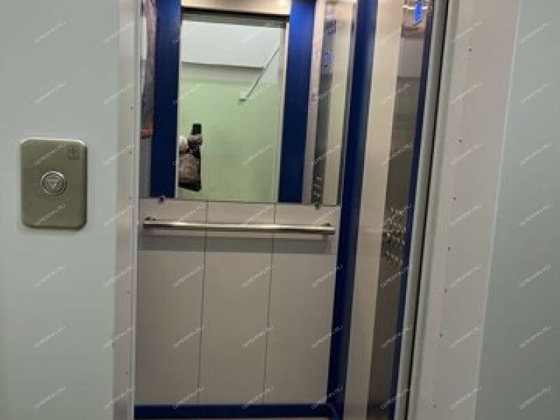 трёхкомнатная квартира на Витебской улице дом 46