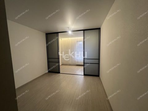 2-komnatnaya-ul-pravdinskaya-d-43 фото