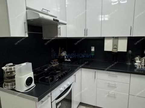 2-komnatnaya-ul-puteyskaya-d-51 фото