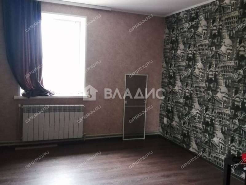 дом на Полевой улице деревня Шишово