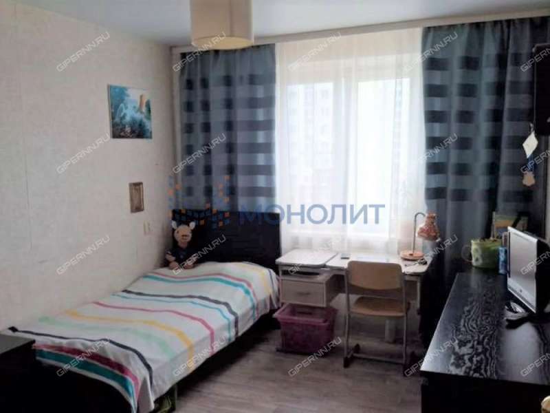 трёхкомнатная квартира на Южном шоссе дом 6