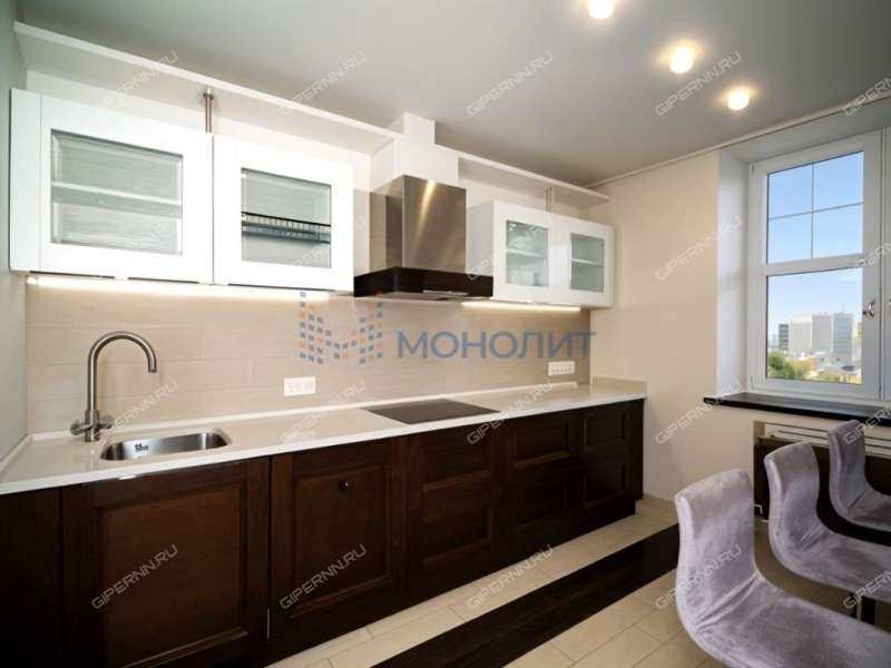 трёхкомнатная квартира на проспекте Октября дом 25