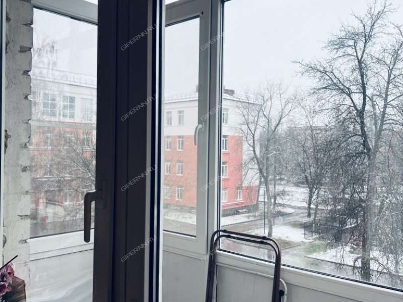 трёхкомнатная квартира на проспекте Октября дом 22