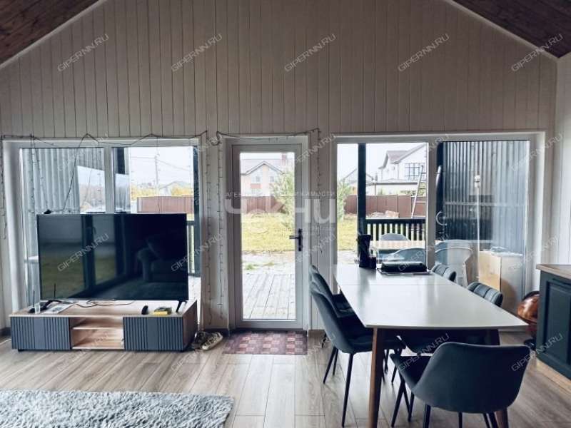 дом на Ахматовой село Каменки