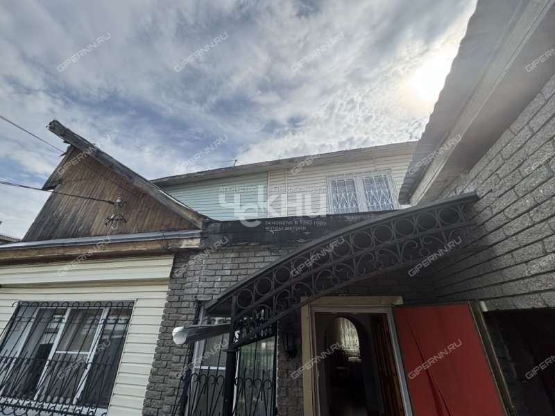 дом на улице Молодая Гвардия