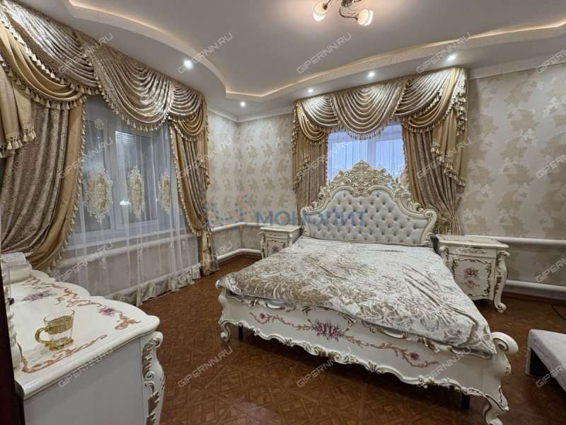 дом на Тростниковой улице