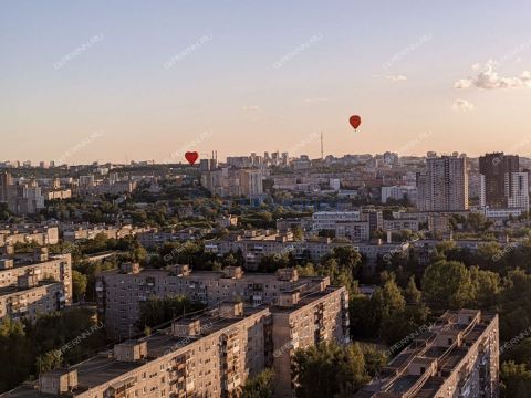 1-komnatnaya-ul-rodionova-d-19 фото