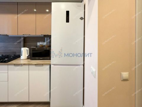 1-komnatnaya-ul-geroya-sovetskogo-soyuza-usilova-d-5 фото