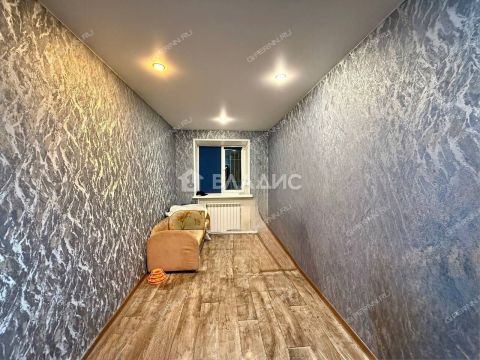 3-komnatnaya-ul-fedoseenko-d-79 фото