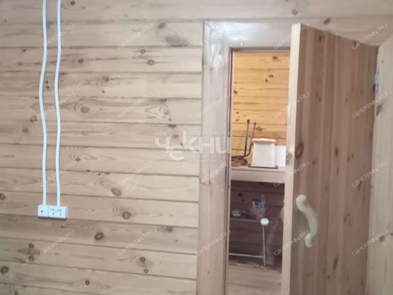 дом на Центральной улице деревня Сухаренки