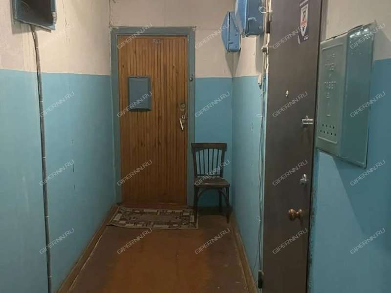 двухкомнатная квартира на проспекте Бусыгина дом 9