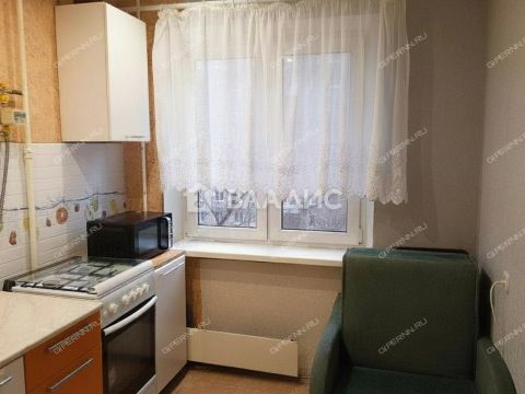 1-komnatnaya-ul-raduzhnaya-d-14 фото