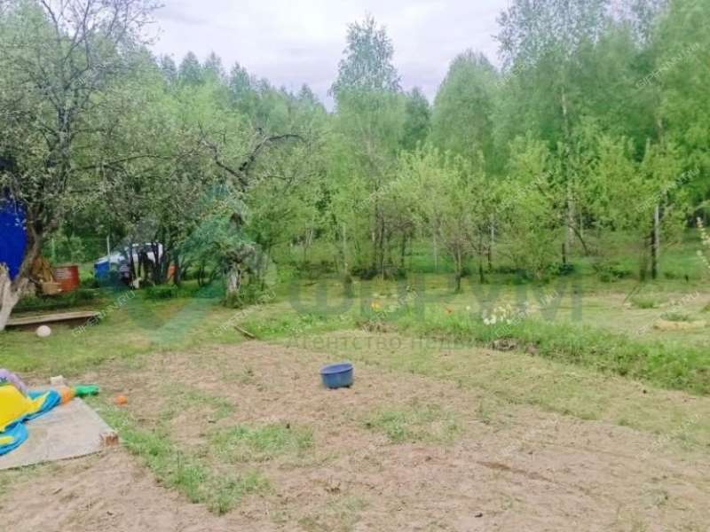дом на  деревня Крутец