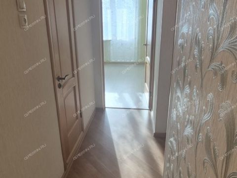 4-komnatnaya-ul-kerchenskaya-d-22 фото