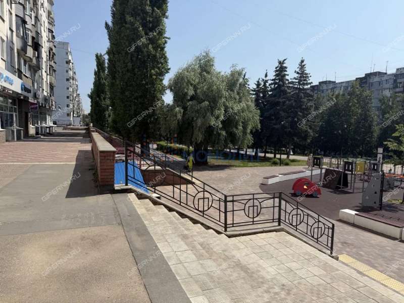 помещение под недвижимость под салоны красоты на улице Маршала Рокоссовского