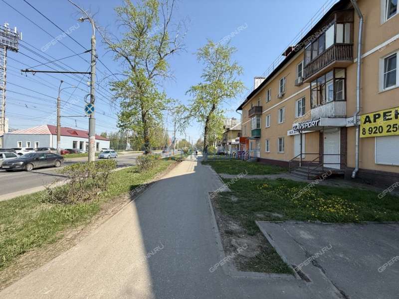 помещение под офис, торговую площадь на улице Дьяконова