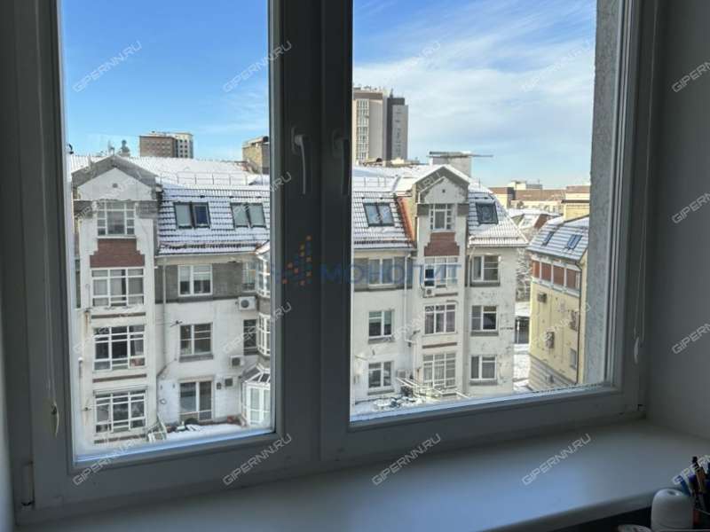 двухкомнатная квартира на Большой Покровской улице дом 93б