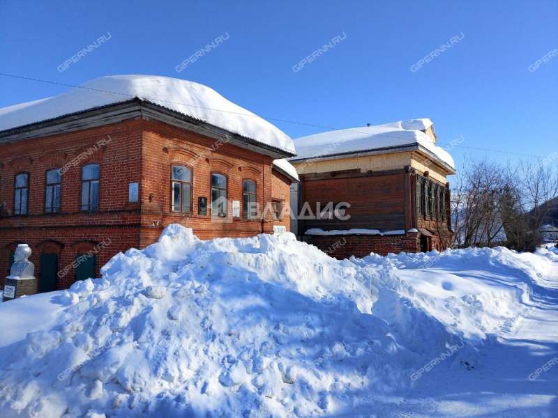 дом на улице Сутырина посёлок Ленинская Слобода