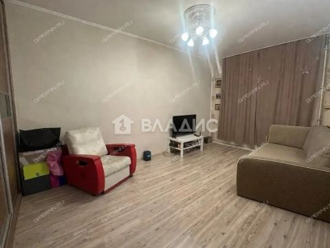 1-komnatnaya-nab-volzhskaya-d-8 фото