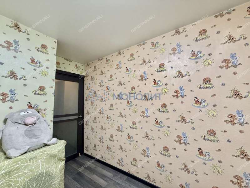 трёхкомнатная квартира на Республиканской улице дом 33