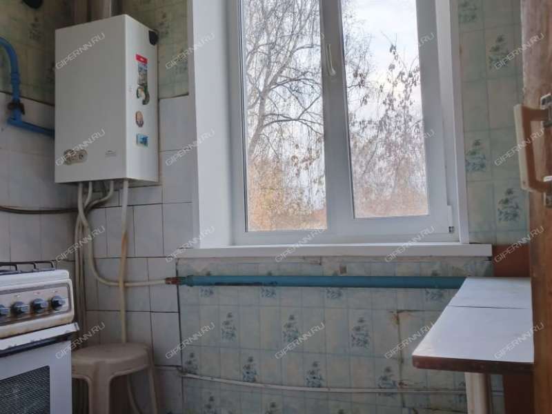 двухкомнатная квартира на улице Минеева дом 15