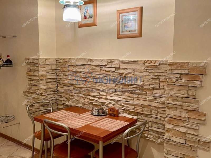 трёхкомнатная квартира на улице Семашко дом 12