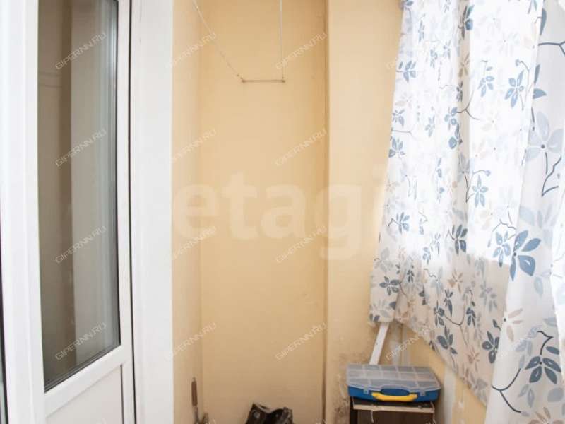 однокомнатная квартира на Нижне-Волжской набережной дом 8