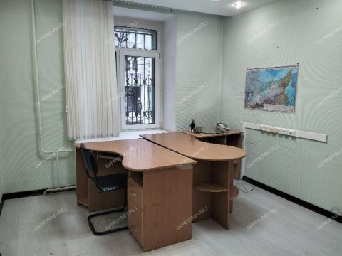 maksima-gorkogo-ul-d-52 фото