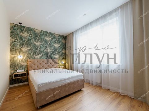 3-komnatnaya-pl-svobody-d-7 фото