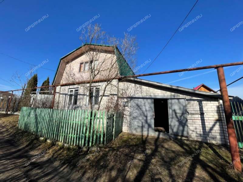 дом на улице Свободы село Работки