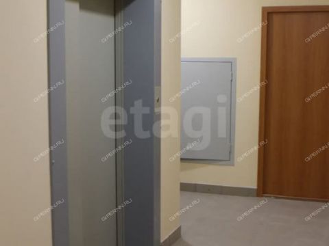 2-komnatnaya-ul-volzhskaya-d-42 фото
