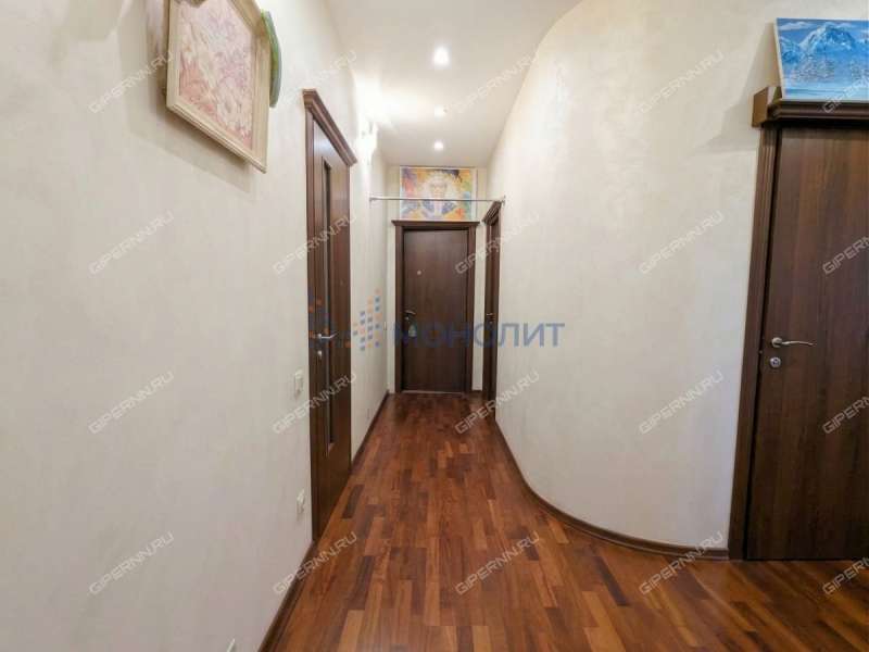 четырёхкомнатная квартира на улице Минина дом 19/6