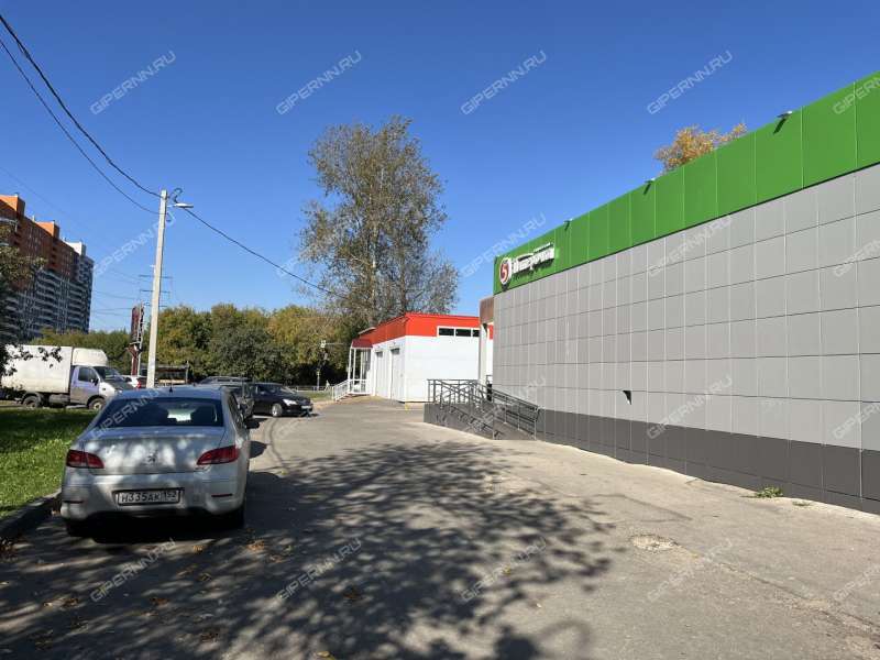 помещение под торговую площадь на улице Шимборского