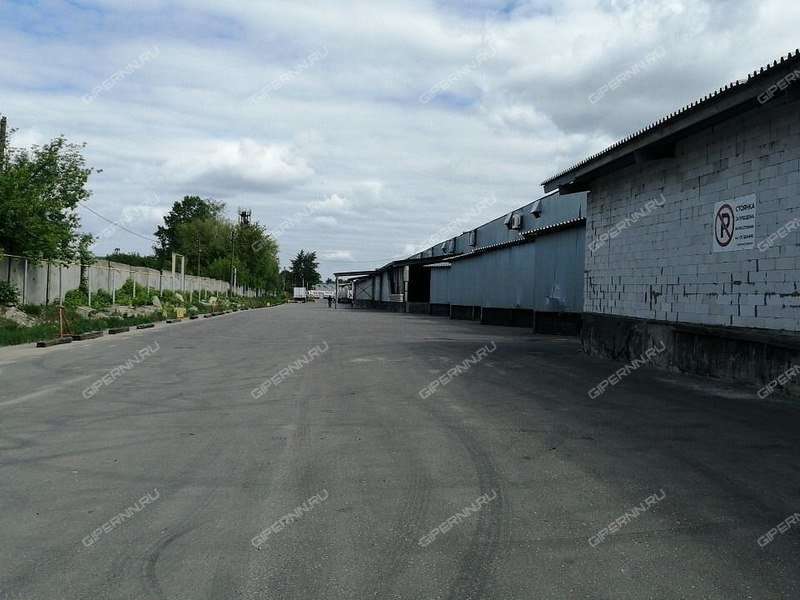 помещение под склад на улице Федосеенко