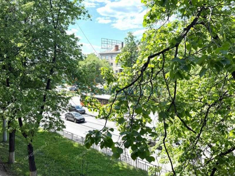 трёхкомнатная квартира на проспекте Ленина дом 80