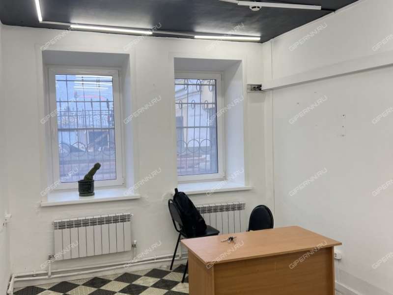 помещение под помещение свободного назначения, недвижимость под общепит на Рождественской улице