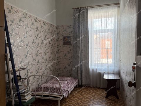 3-komnatnaya-ul-chkalova-d-5 фото