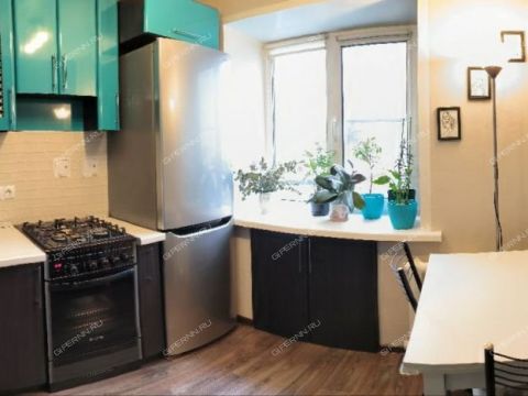 1-komnatnaya-ul-geroya-samochkina-d-11 фото