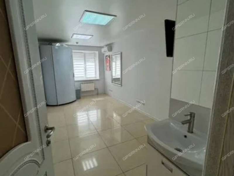 помещение под недвижимость под салоны красоты на улице Пискунова