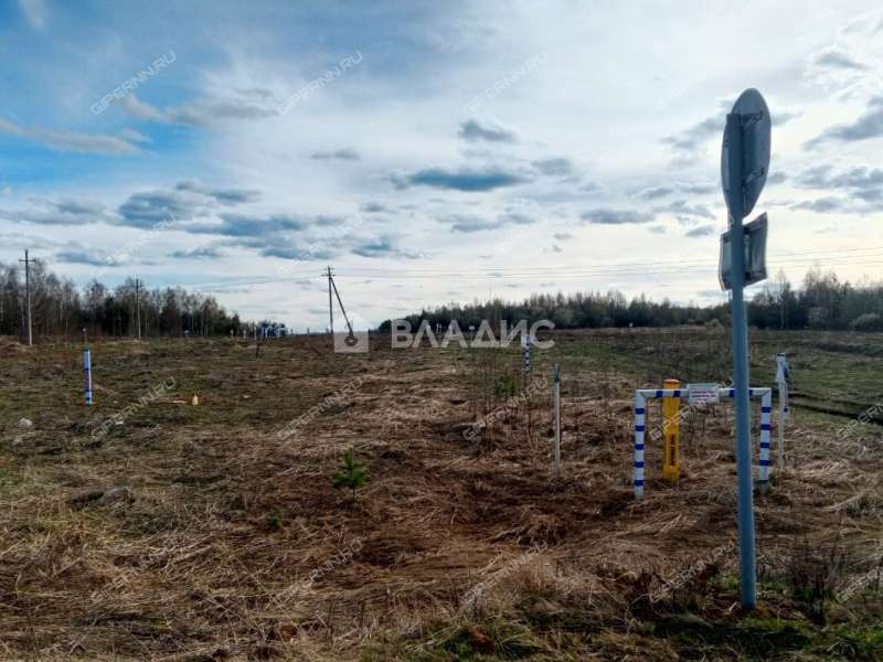 земельный участок 10 соток деревня Инютино