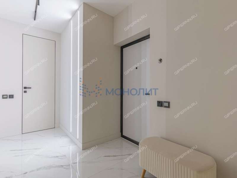 четырёхкомнатная квартира на Сенной площади дом 1